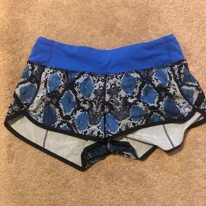 Lulu lemon running shorts